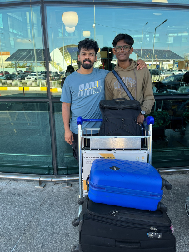 Students arriving in Georgia